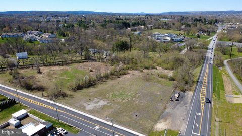 Photo of 1574 New Schuylkill Road, POTTSTOWN, PA 19465 (MLS # PACT2122080)