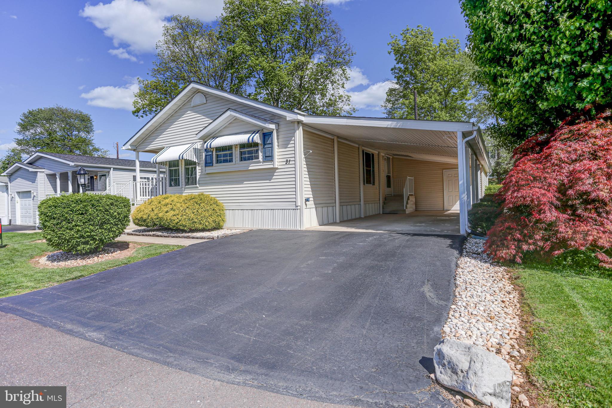 LITTLE FARM ESTATES - Residential