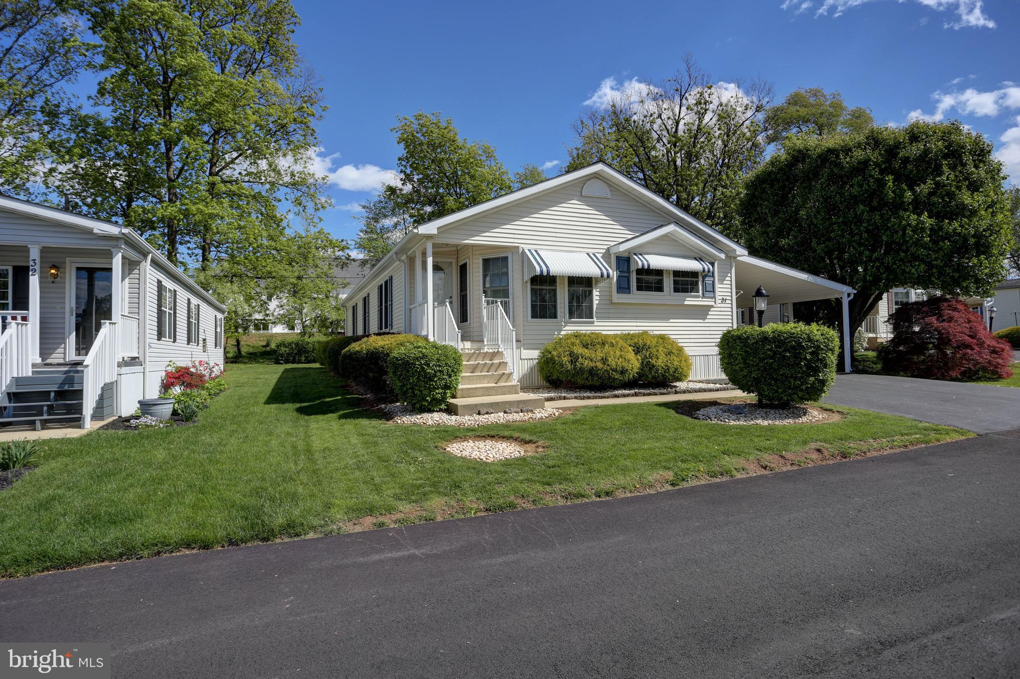 LITTLE FARM ESTATES - Residential