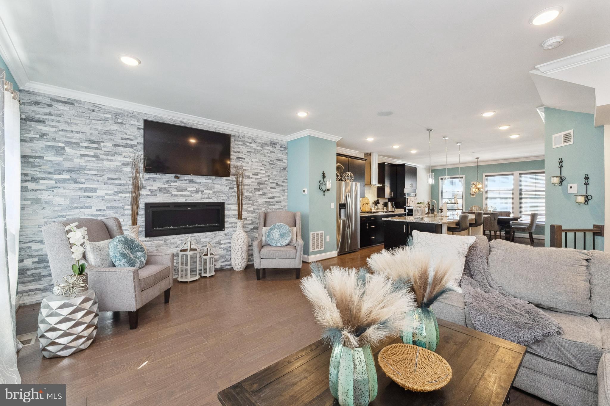 POTOMAC SHORES - Residential