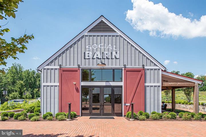 POTOMAC SHORES - Residential