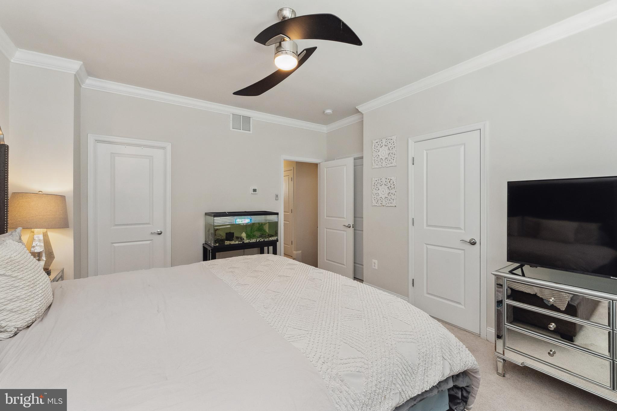 POTOMAC SHORES - Residential