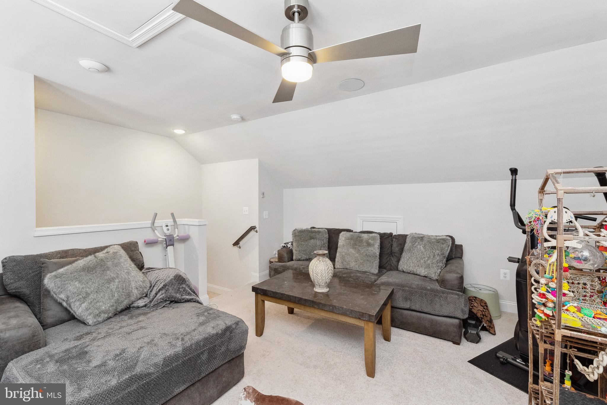 POTOMAC SHORES - Residential