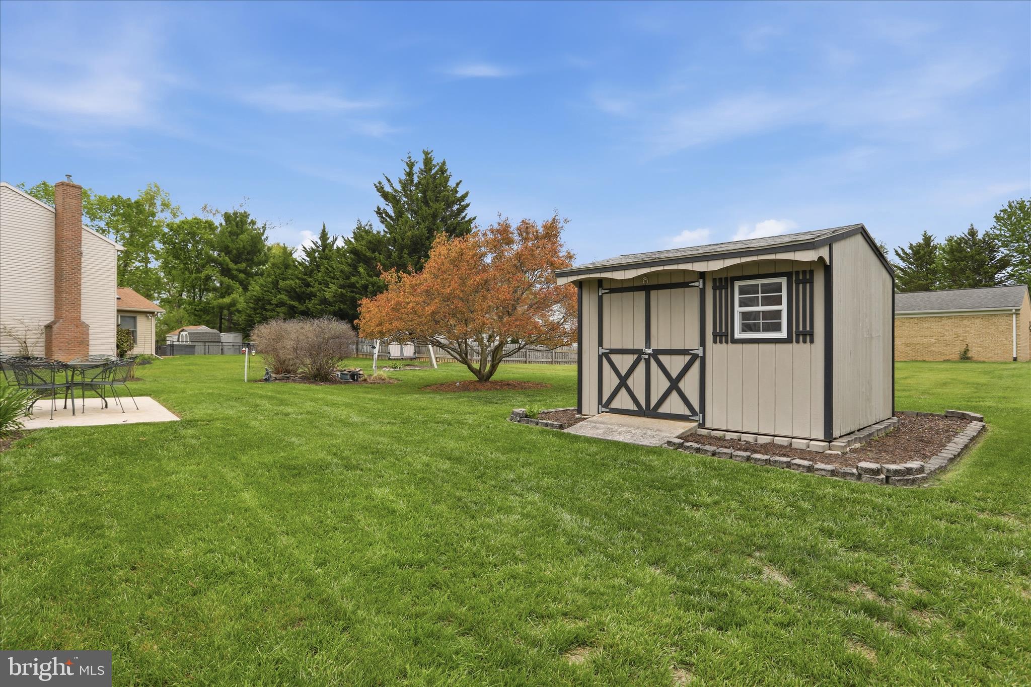 COLONIAL PARK EAST - Residential