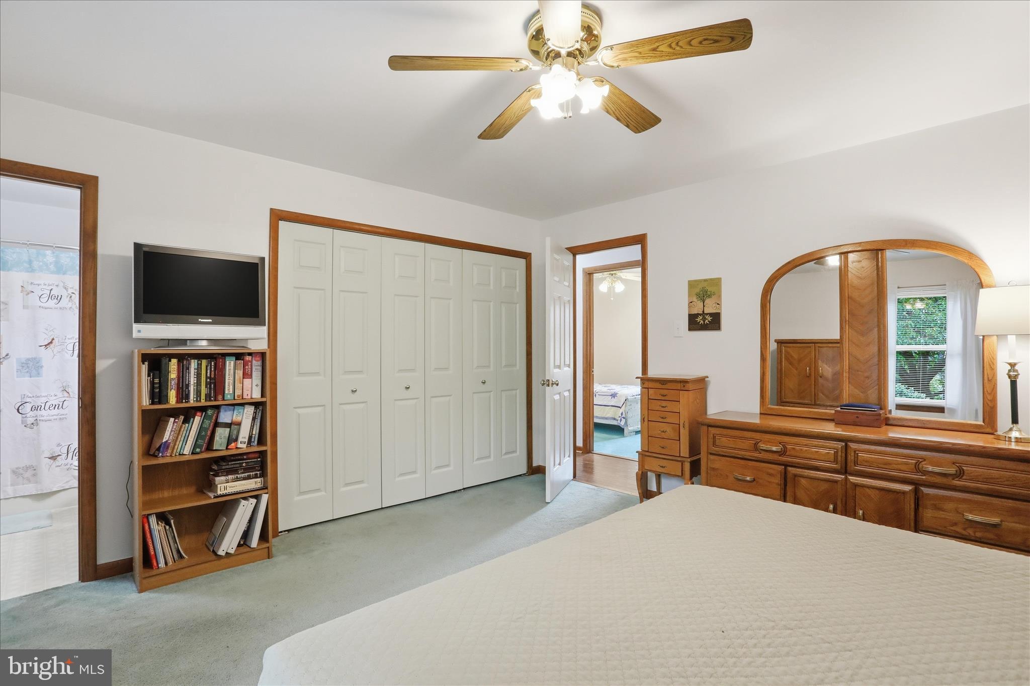 COLONIAL PARK EAST - Residential
