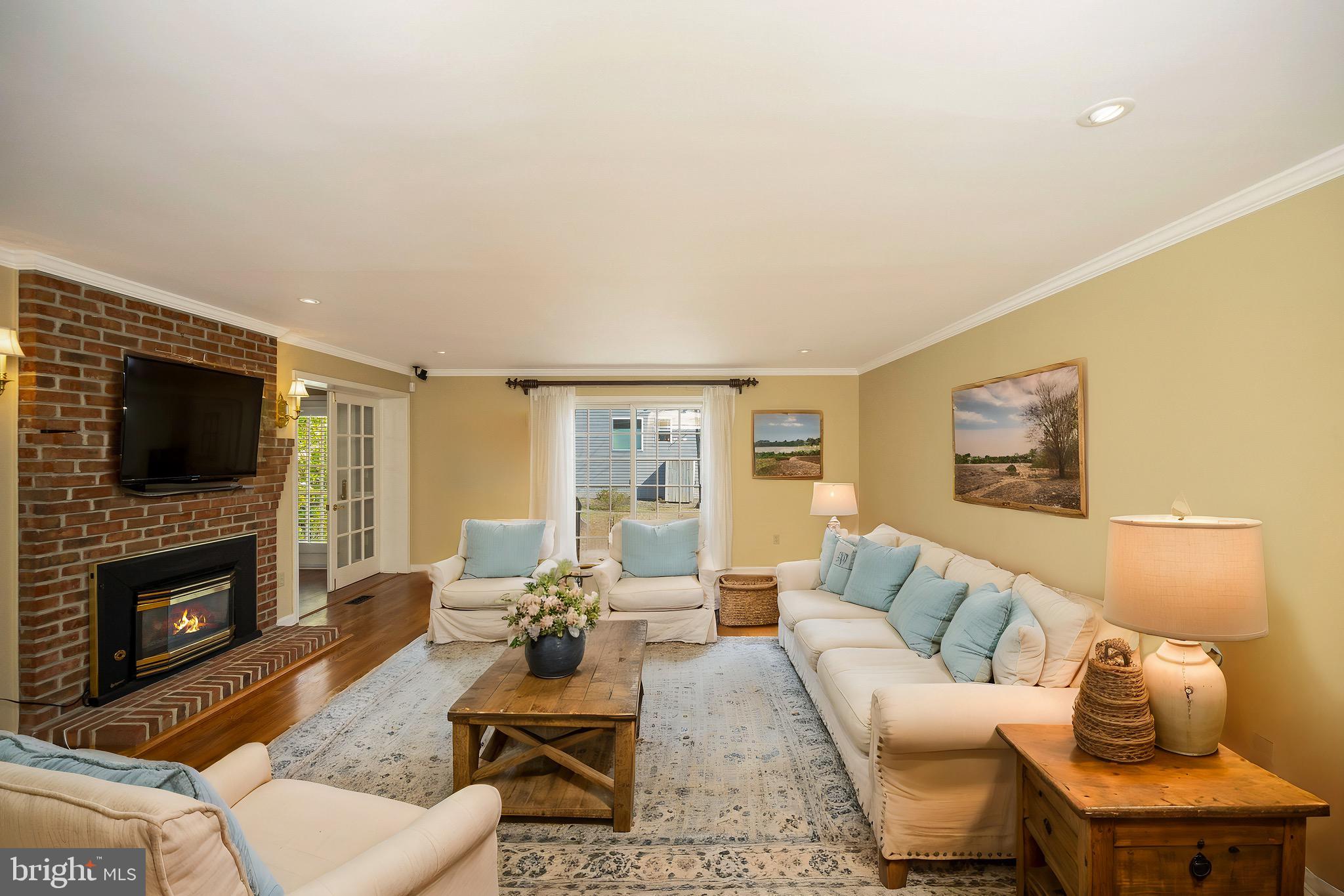 LAKE OF THE WOODS - Residential