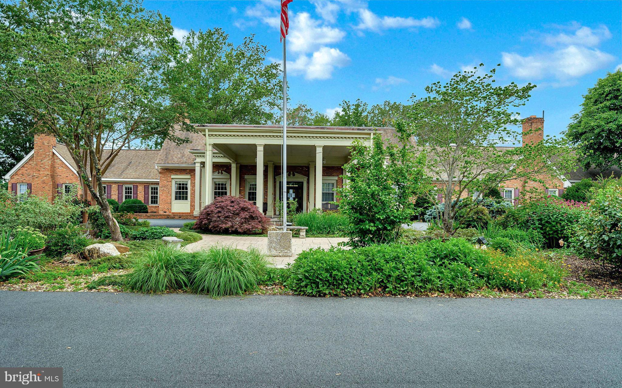 LAKE OF THE WOODS - Residential