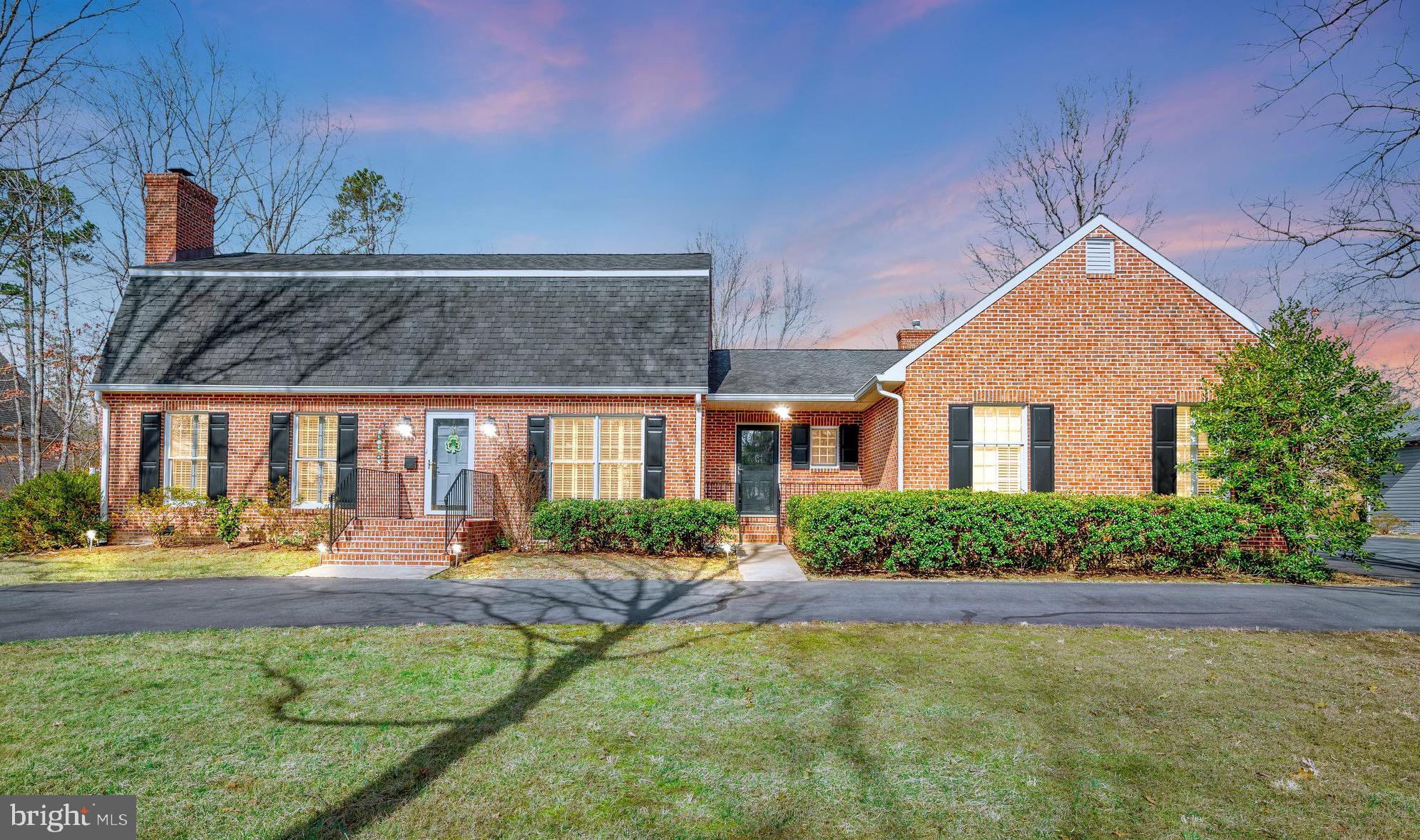 LAKE OF THE WOODS - Residential