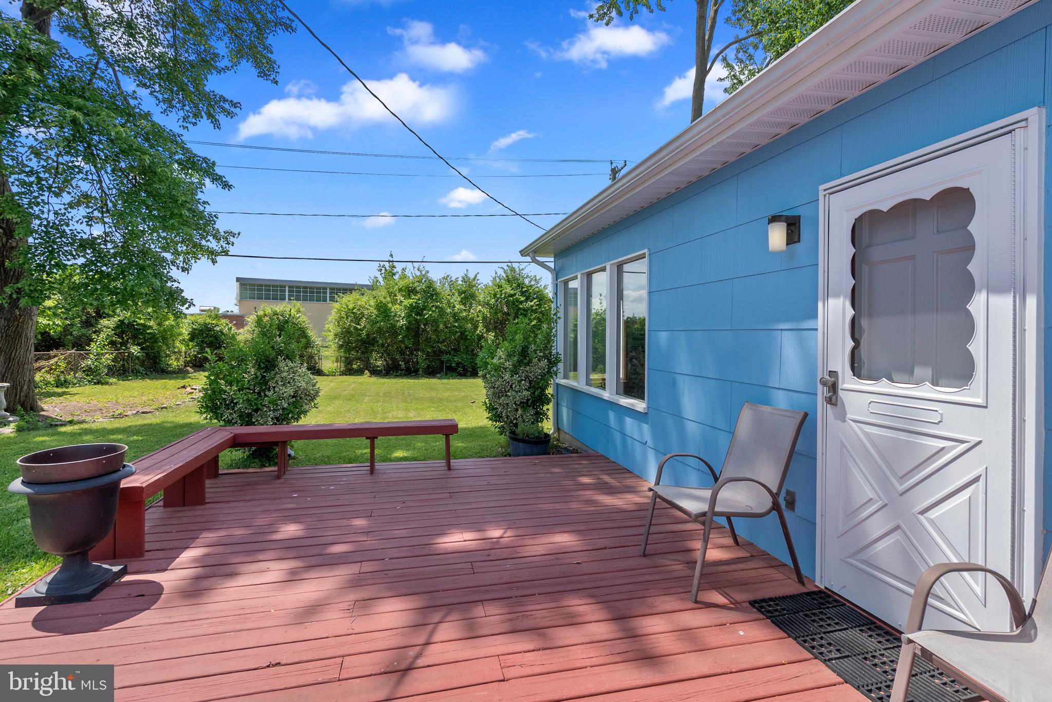 TULIP GROVE - Residential