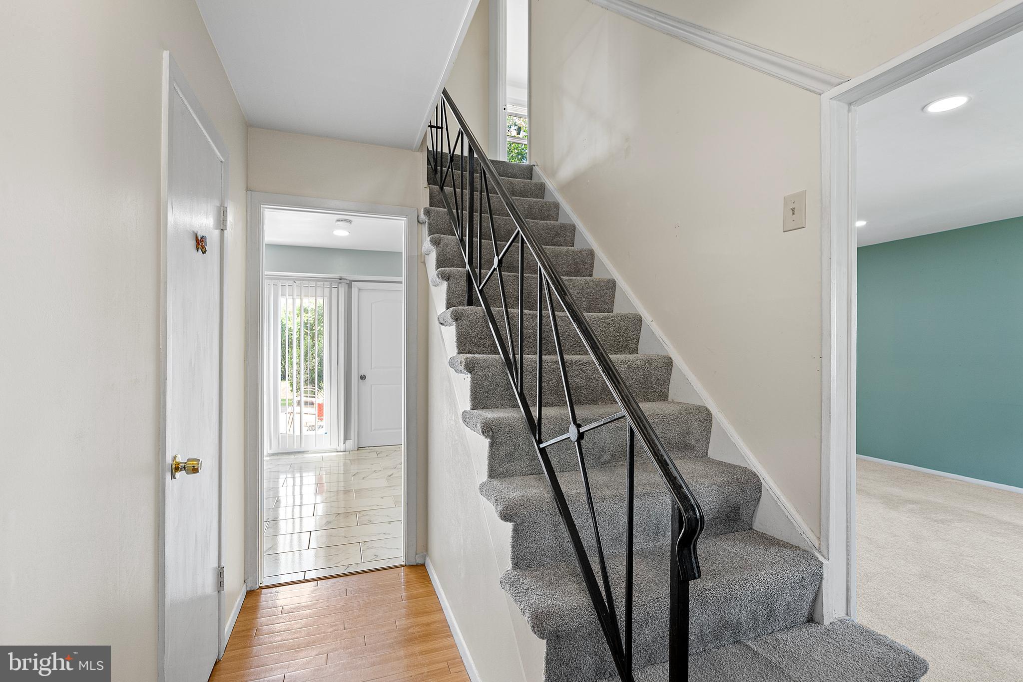 TULIP GROVE - Residential