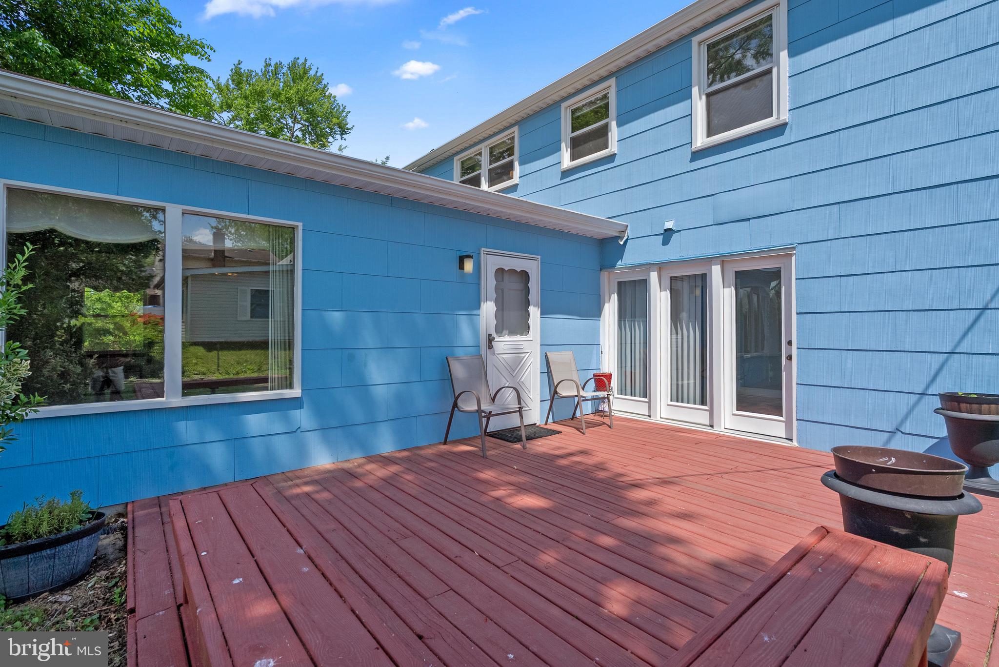 TULIP GROVE - Residential