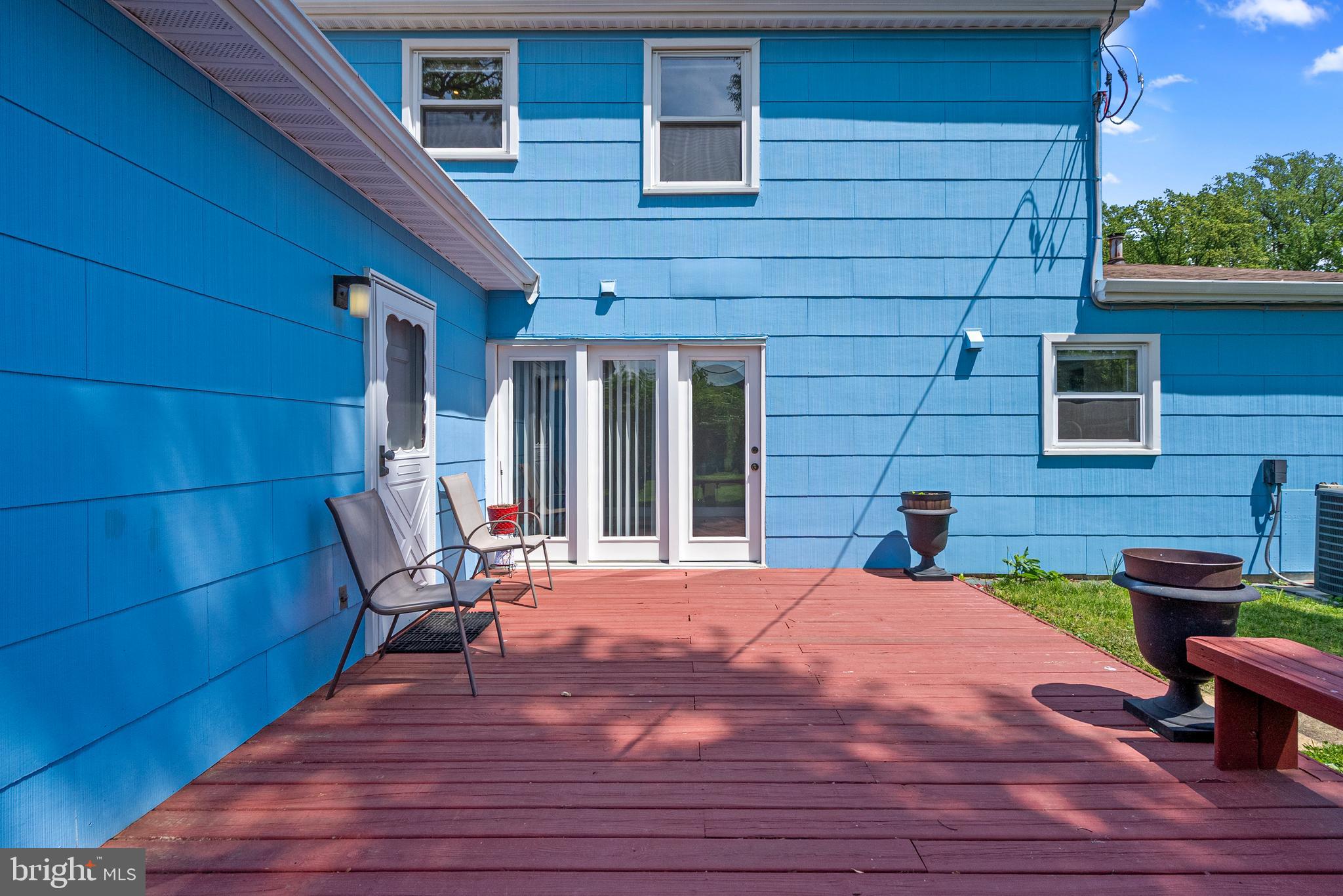 TULIP GROVE - Residential