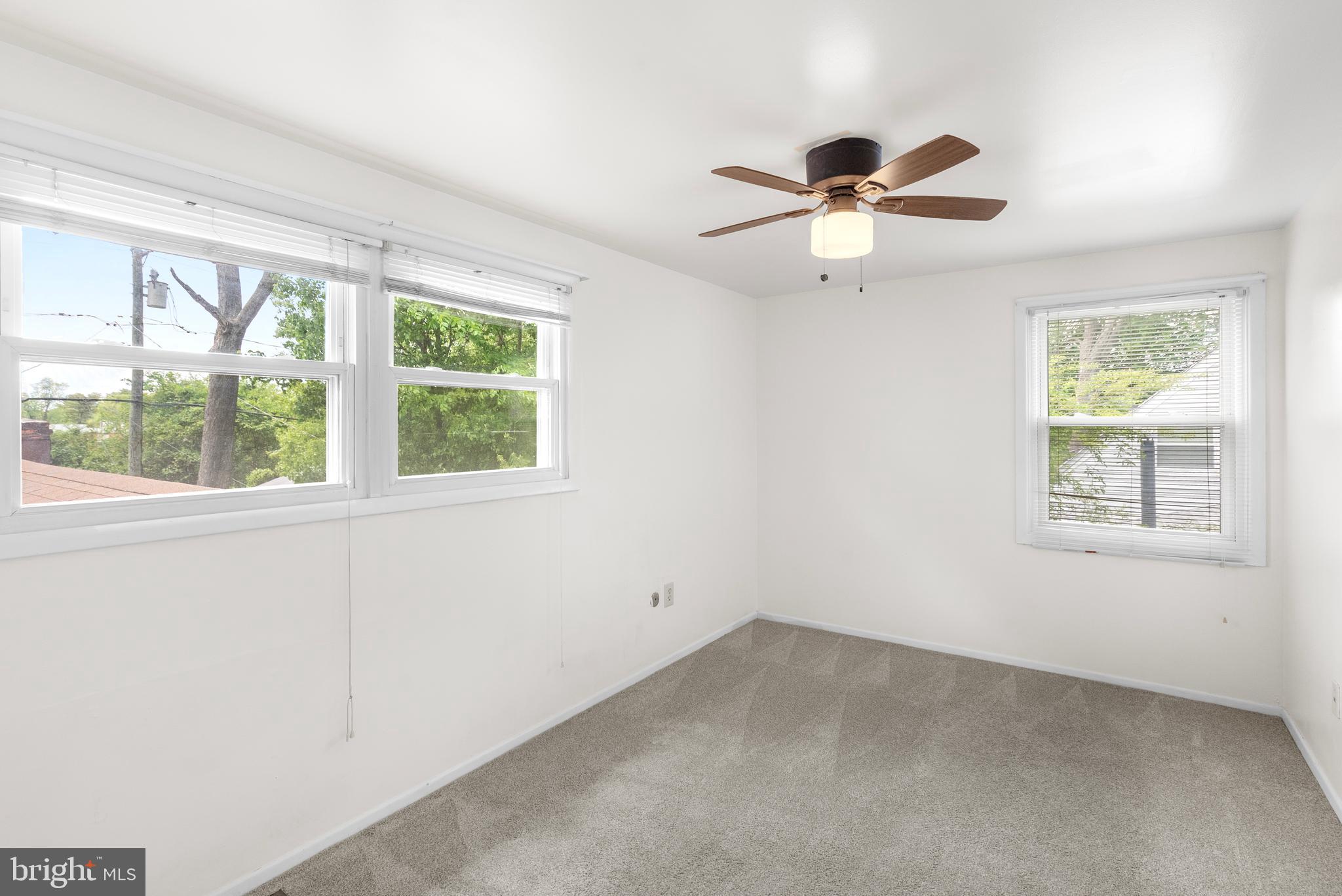 TULIP GROVE - Residential