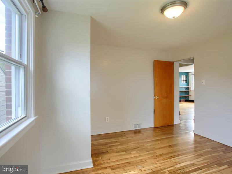 COLONIAL PARK GARDENS - Residential