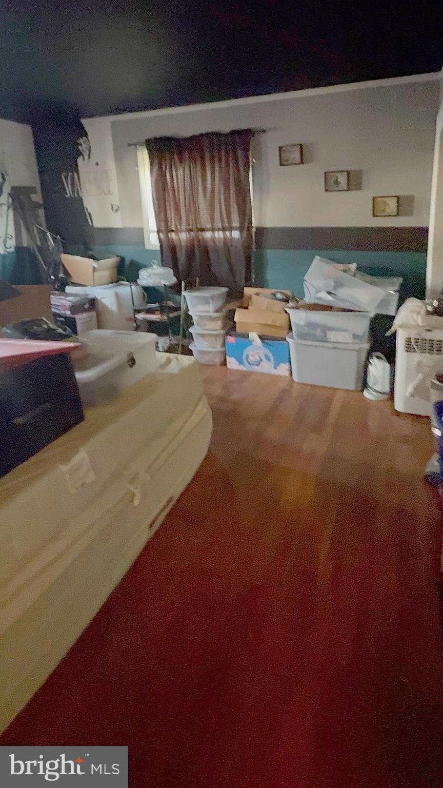 HOLLY SPRINGS - Residential