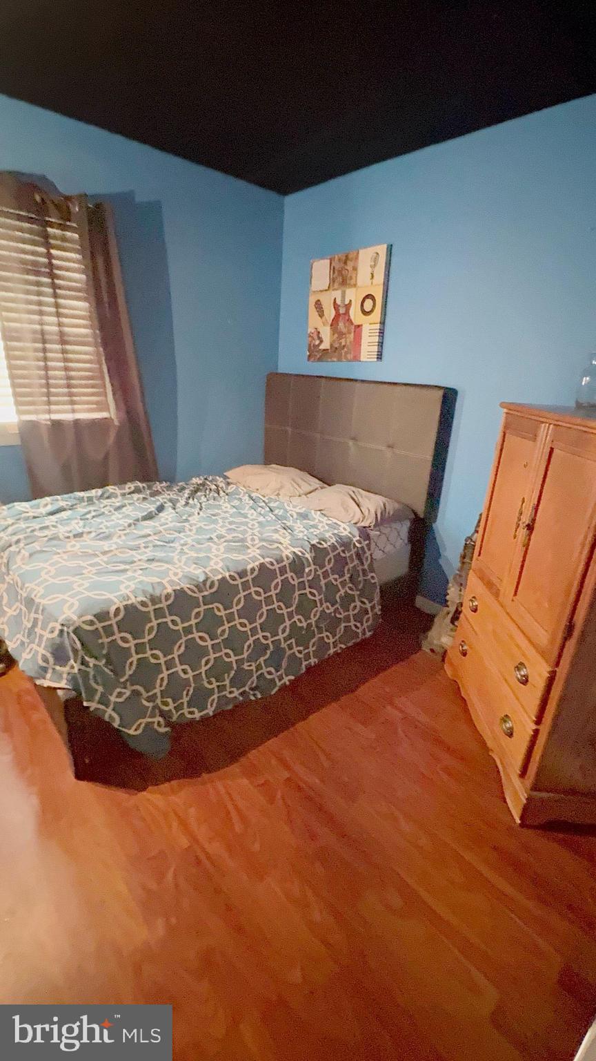 HOLLY SPRINGS - Residential