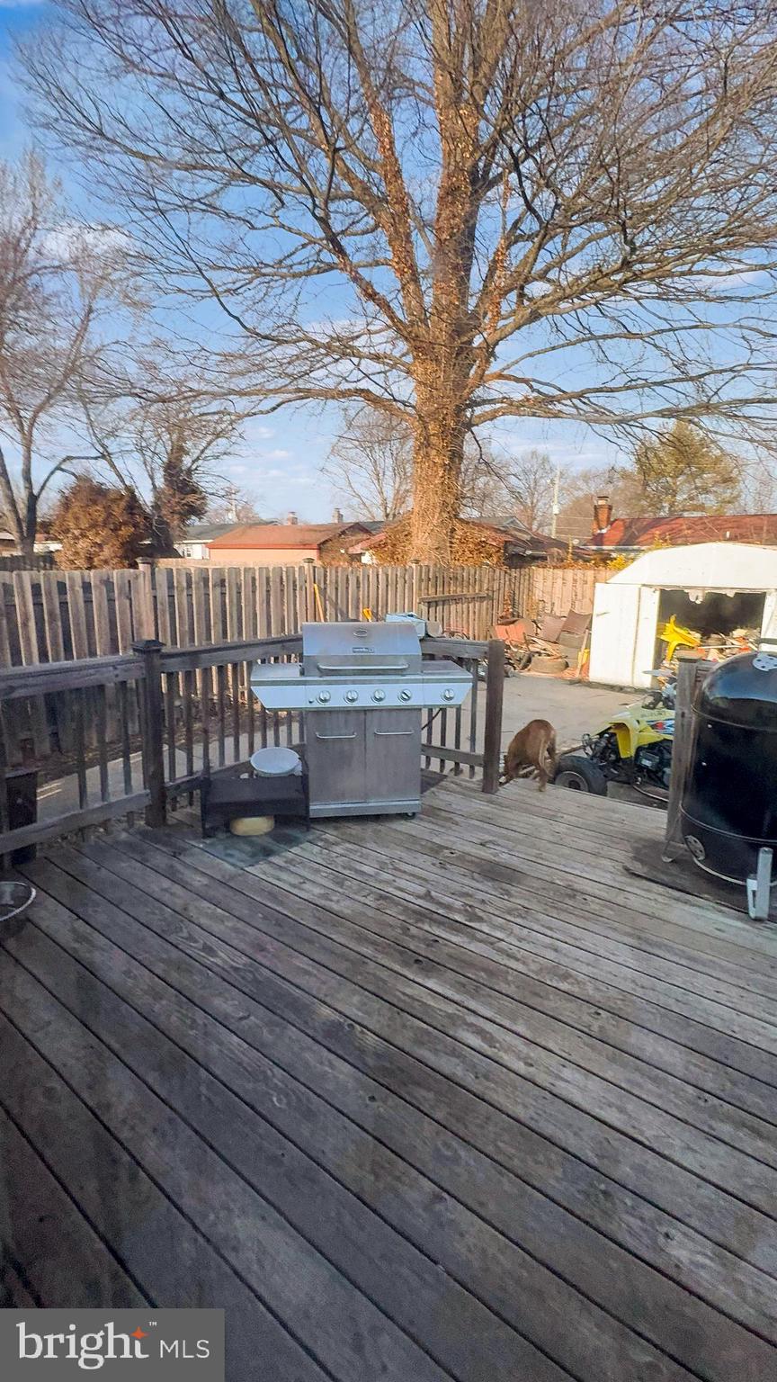 HOLLY SPRINGS - Residential