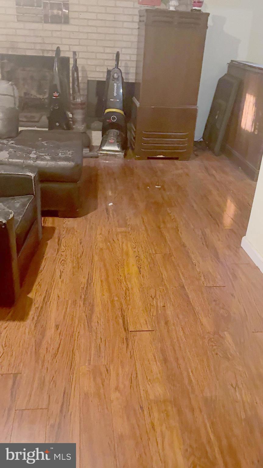 HOLLY SPRINGS - Residential