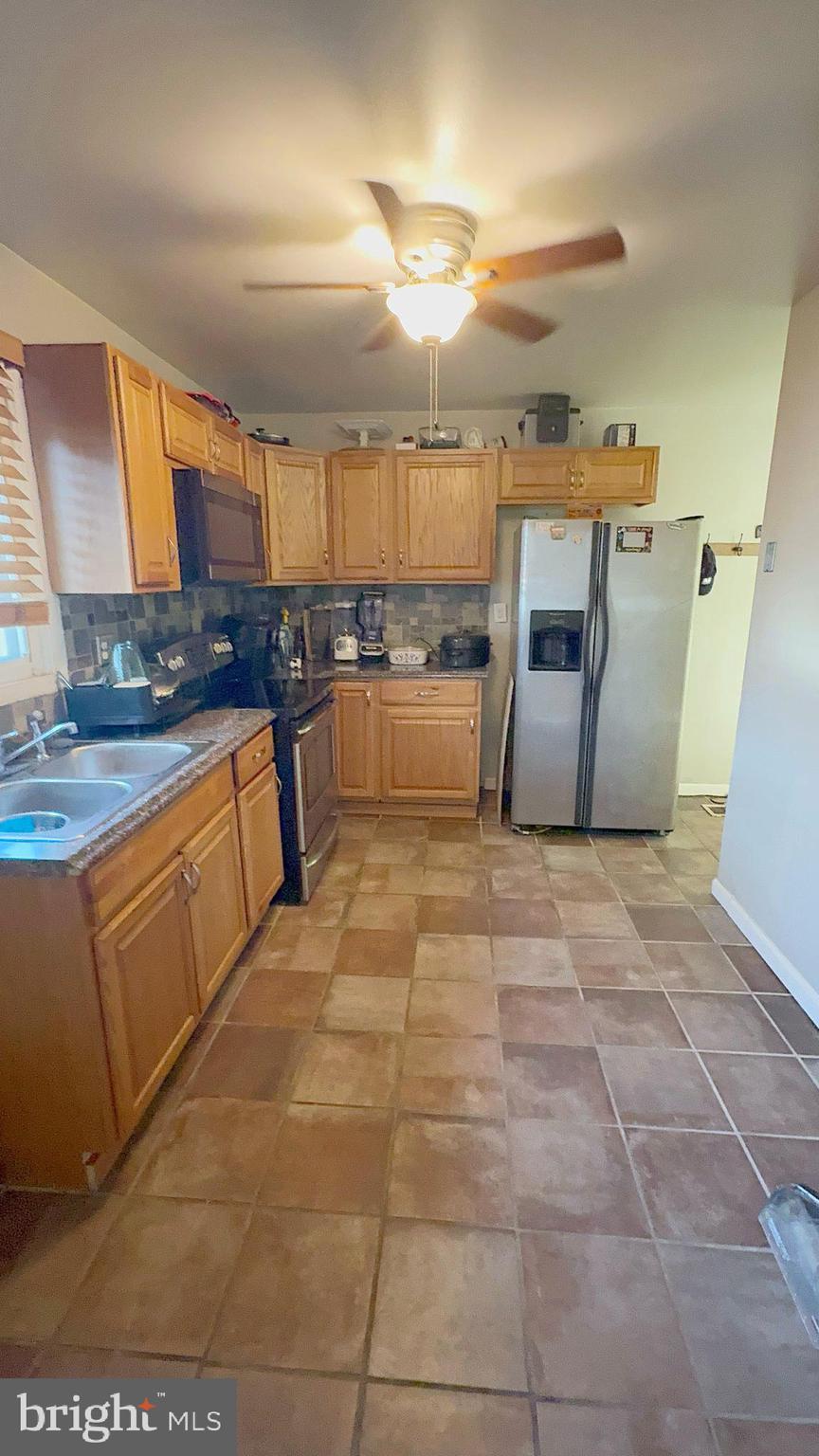 HOLLY SPRINGS - Residential