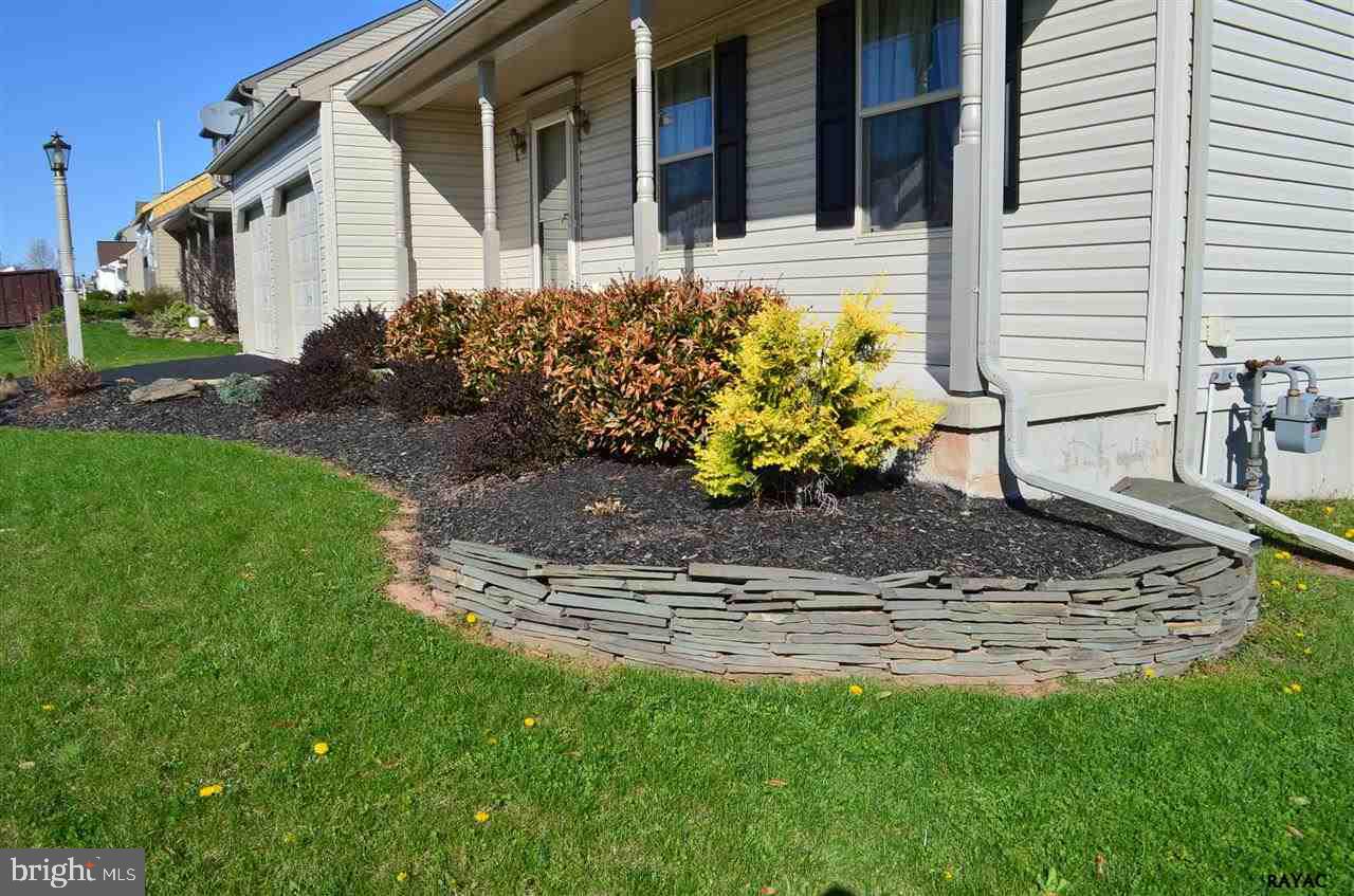 ASHLEY FARMS - Residential