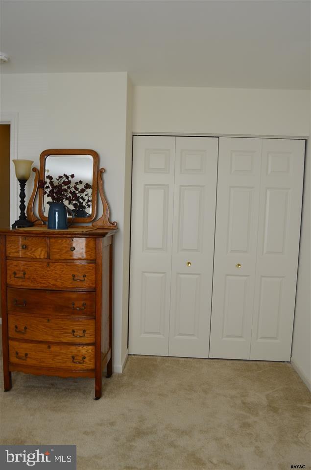 ASHLEY FARMS - Residential