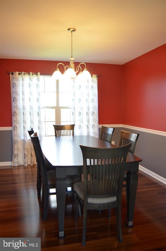 ASHLEY FARMS - Residential