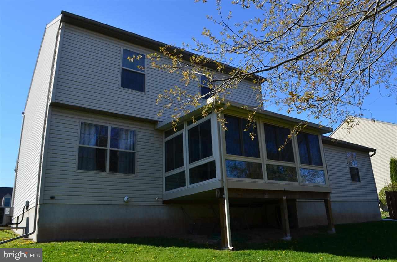 ASHLEY FARMS - Residential