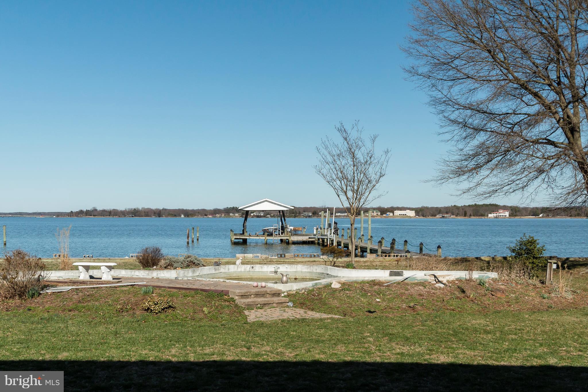 GOLDEN BEACH - Residential Lease