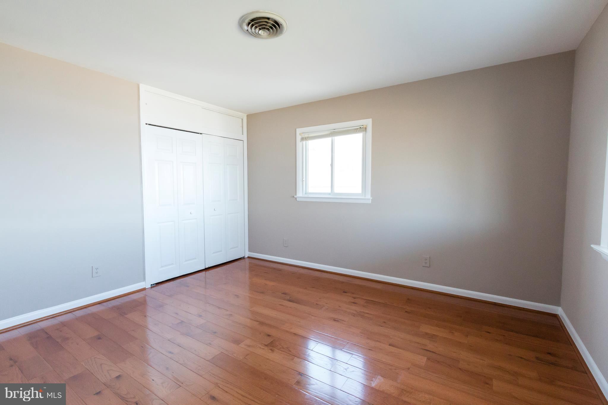 GOLDEN BEACH - Residential Lease