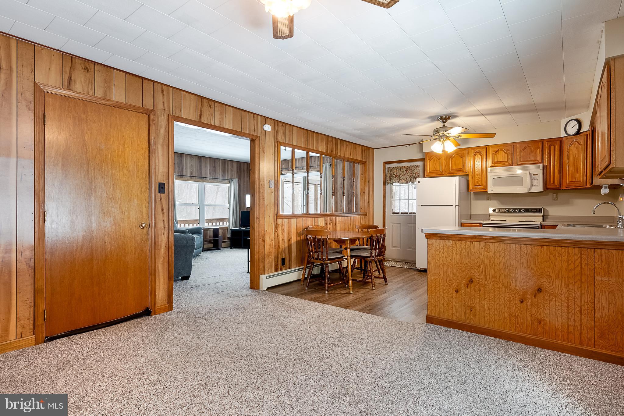 OAKLAND SANG RUN ROAD - Residential