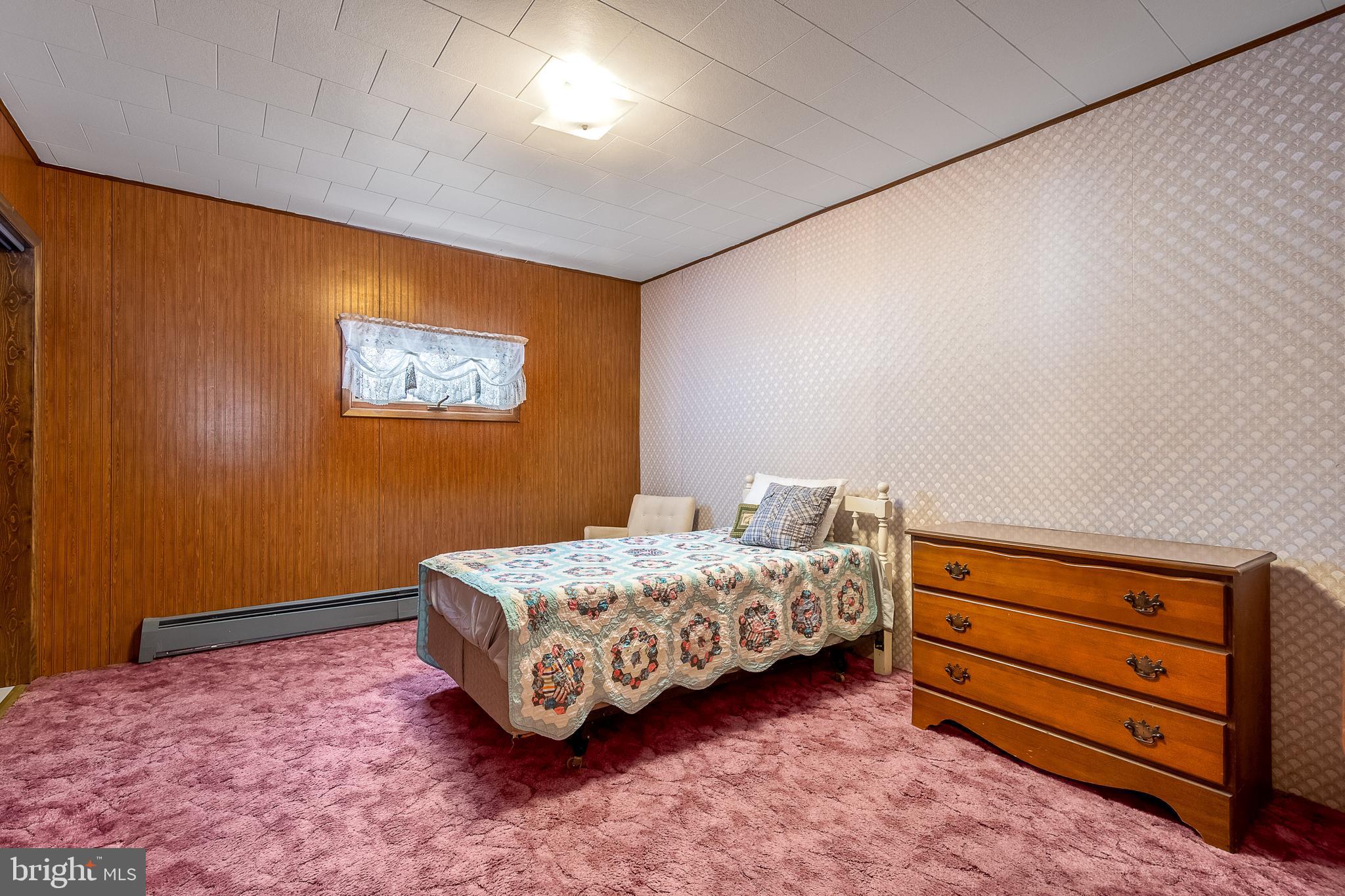 OAKLAND SANG RUN ROAD - Residential