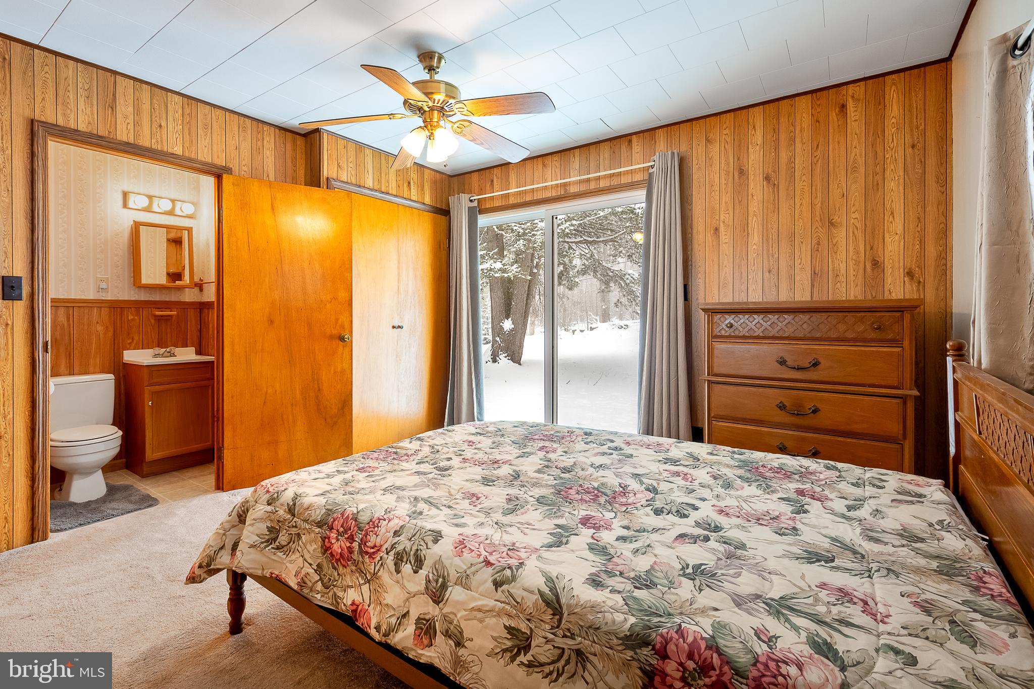 OAKLAND SANG RUN ROAD - Residential