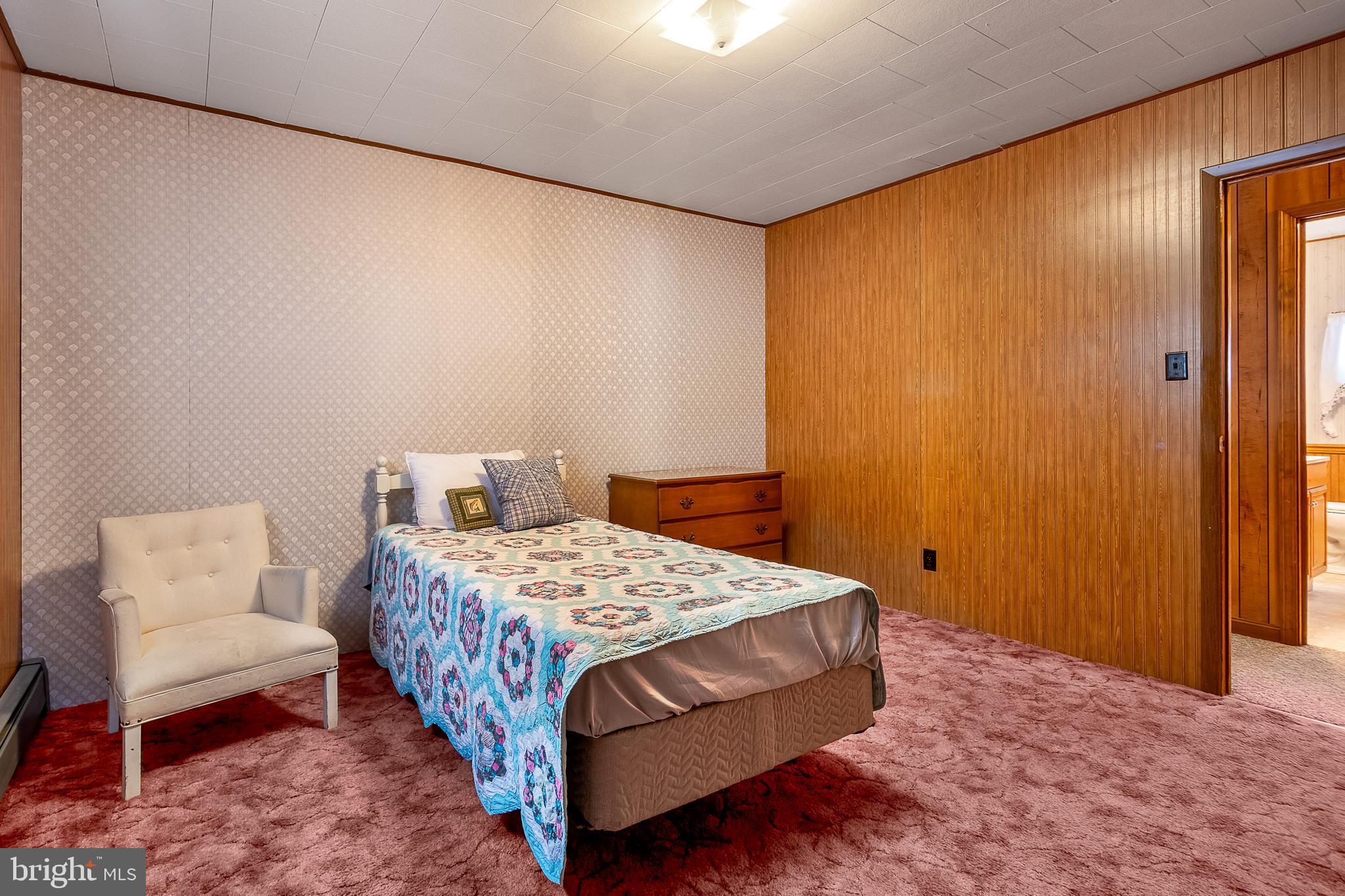 OAKLAND SANG RUN ROAD - Residential