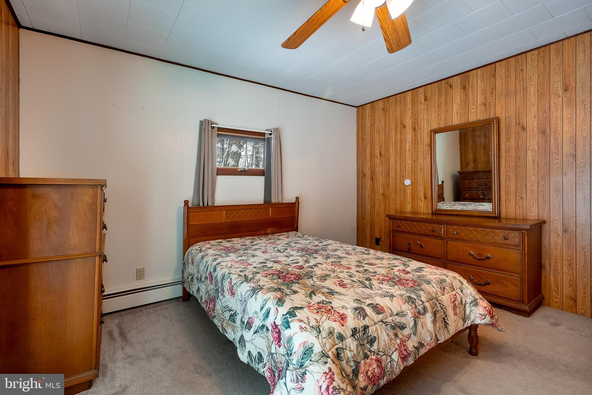 OAKLAND SANG RUN ROAD - Residential