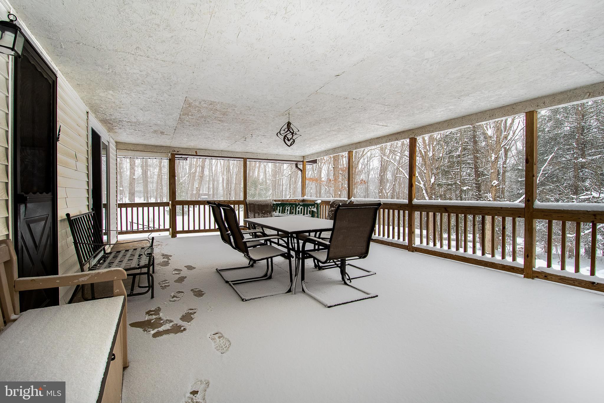 OAKLAND SANG RUN ROAD - Residential