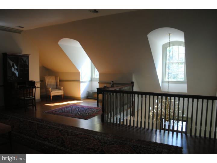 KENNETT SQ - Residential