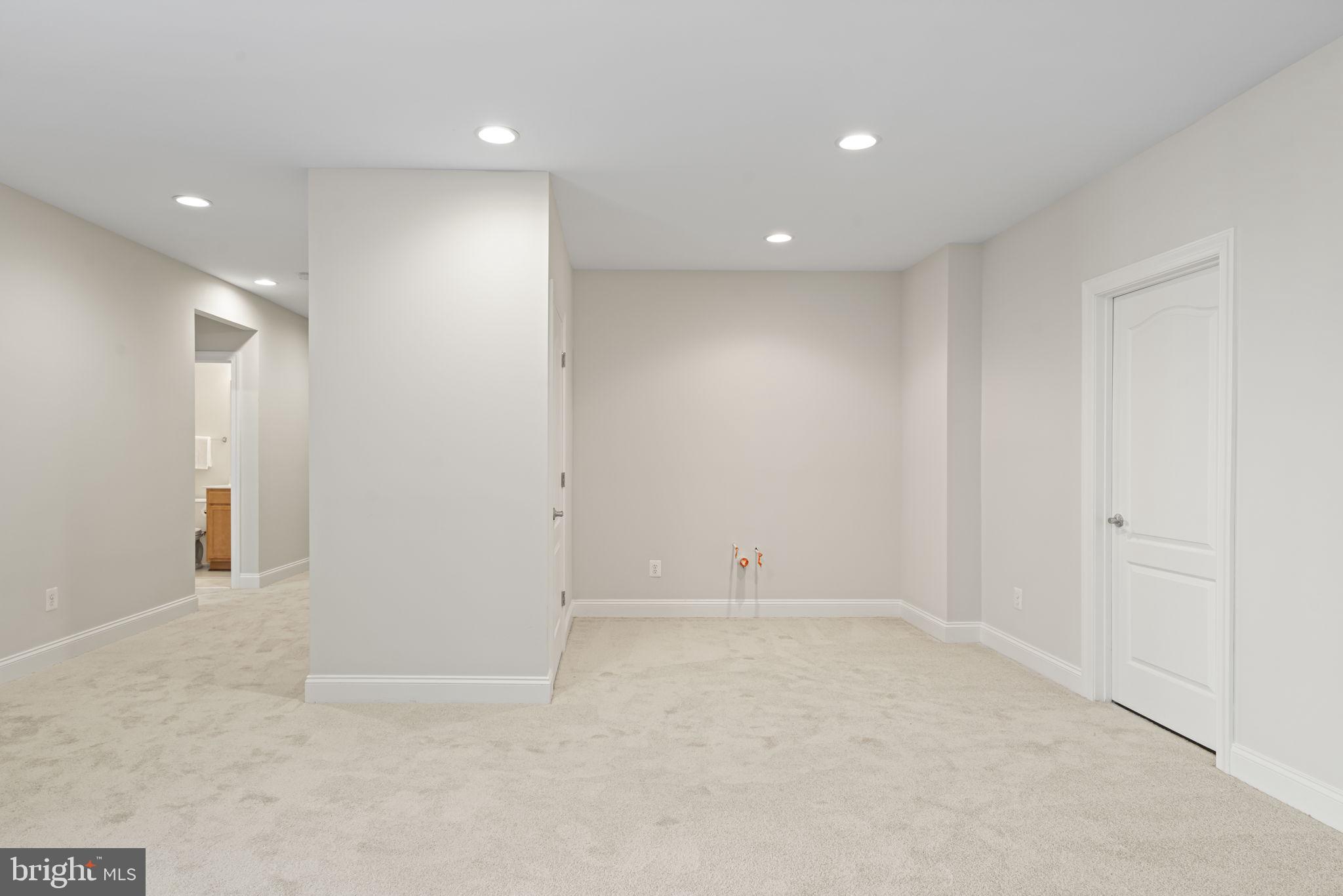 SOUTH RUN CROSSING - Residential