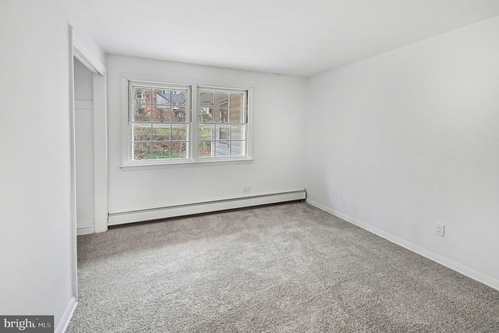 STRAFFORD VILLAGE - Residential