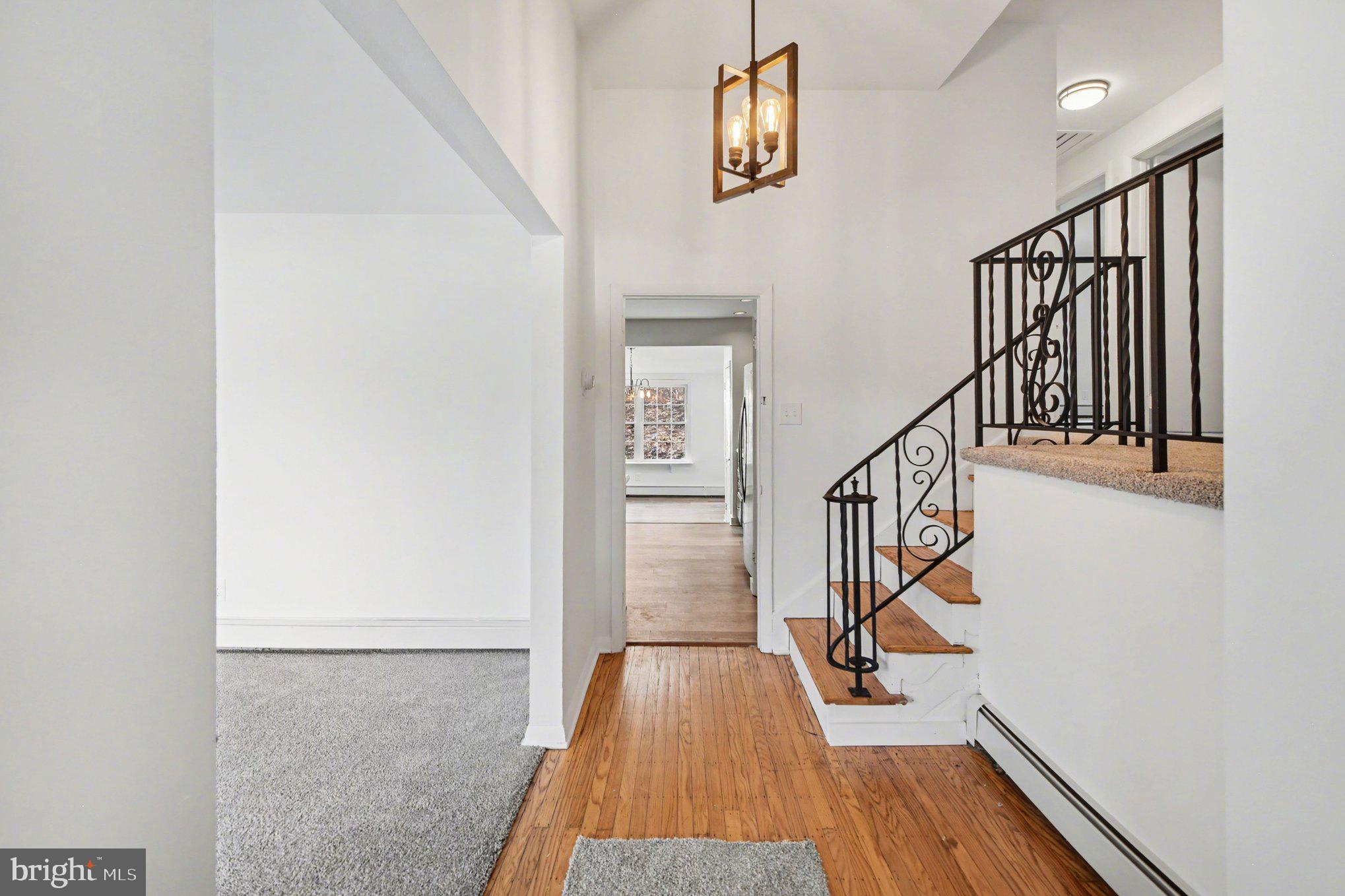 STRAFFORD VILLAGE - Residential