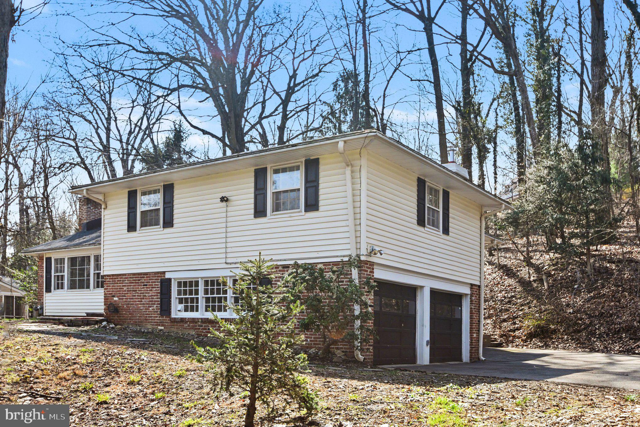 STRAFFORD VILLAGE - Residential