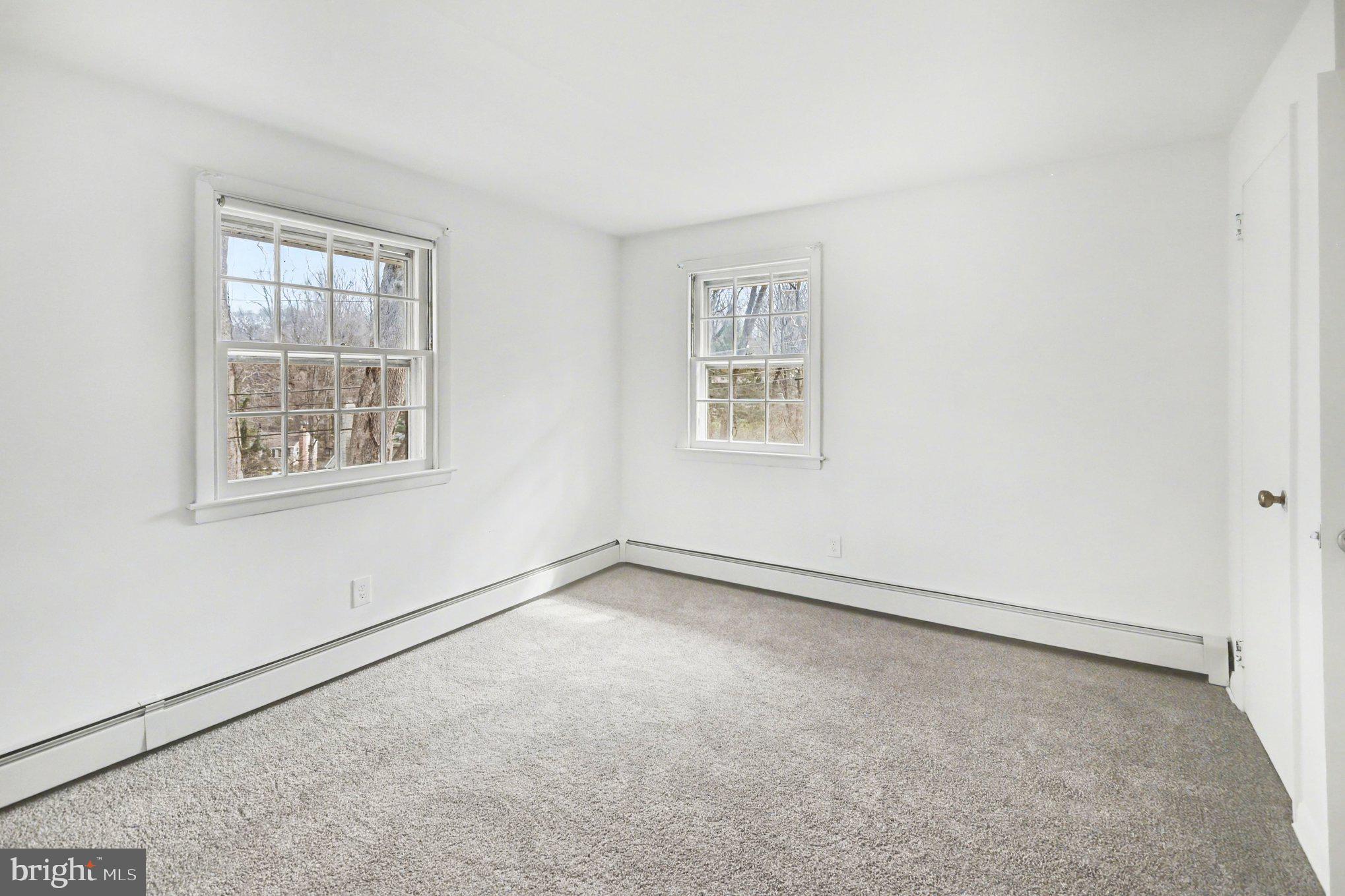 STRAFFORD VILLAGE - Residential