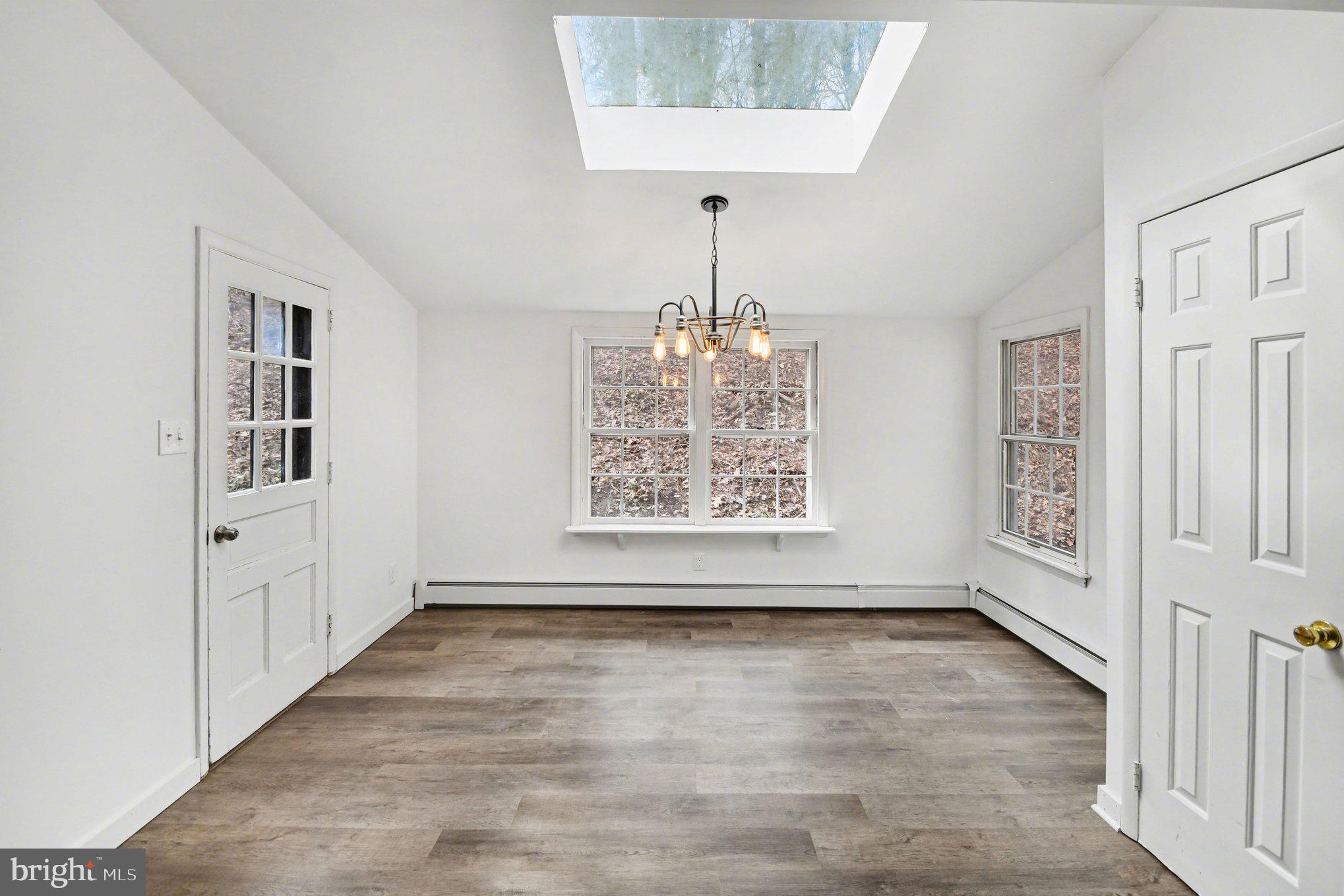 STRAFFORD VILLAGE - Residential