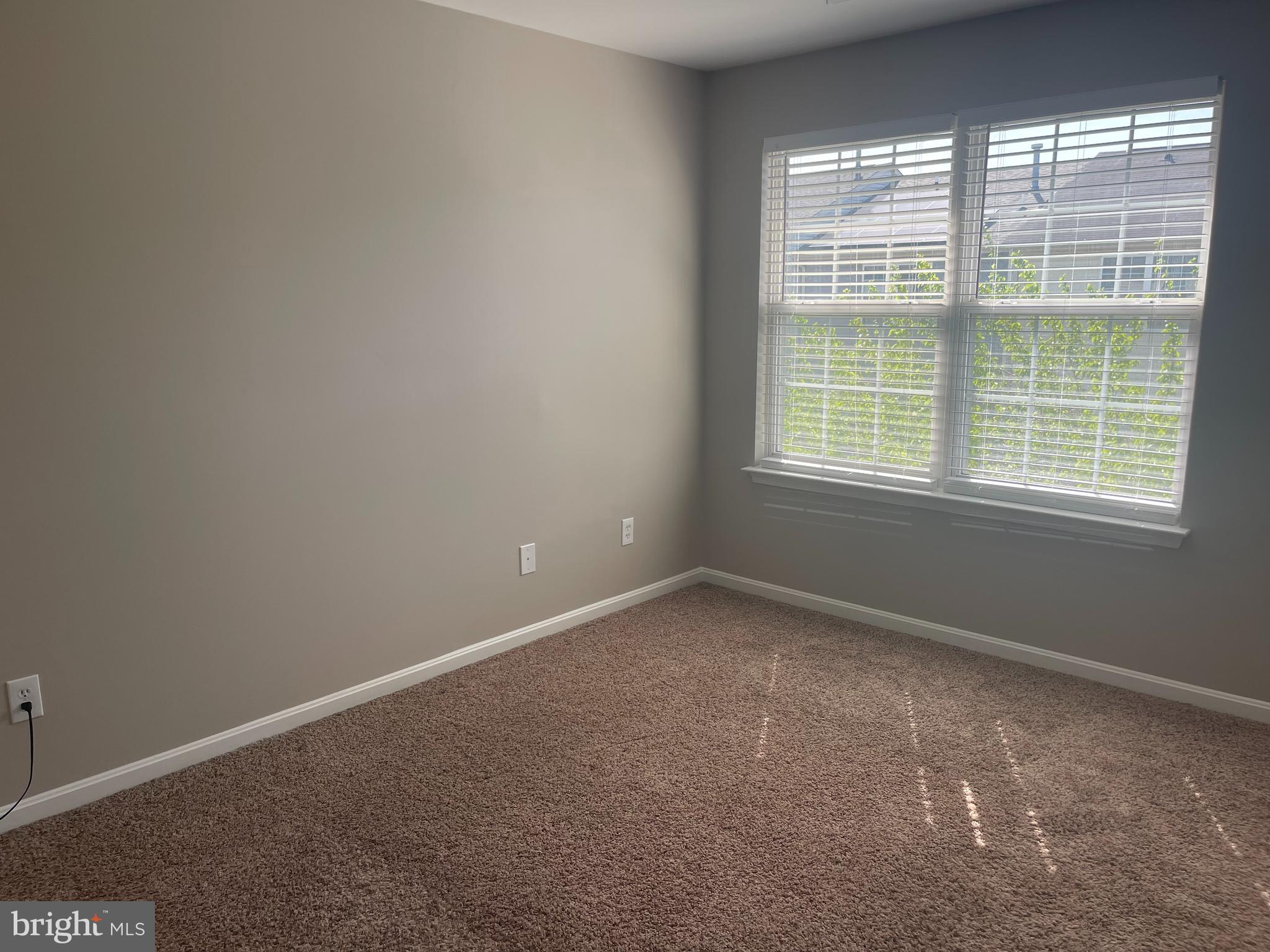 CARROLLWOOD MANOR - Residential Lease