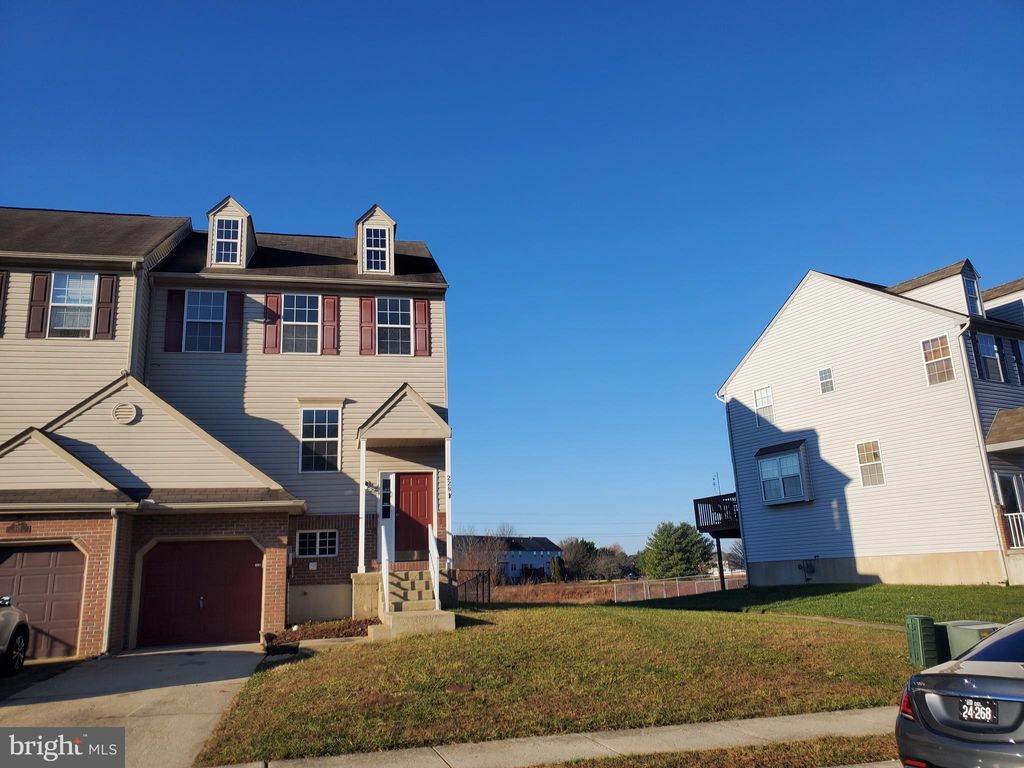 Photo of 228 Trafalgar Drive, DOVER, DE 19904 (MLS # DEKT2043546)