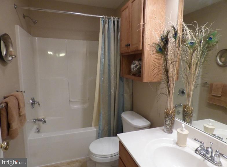 FAIRE WYND - Residential