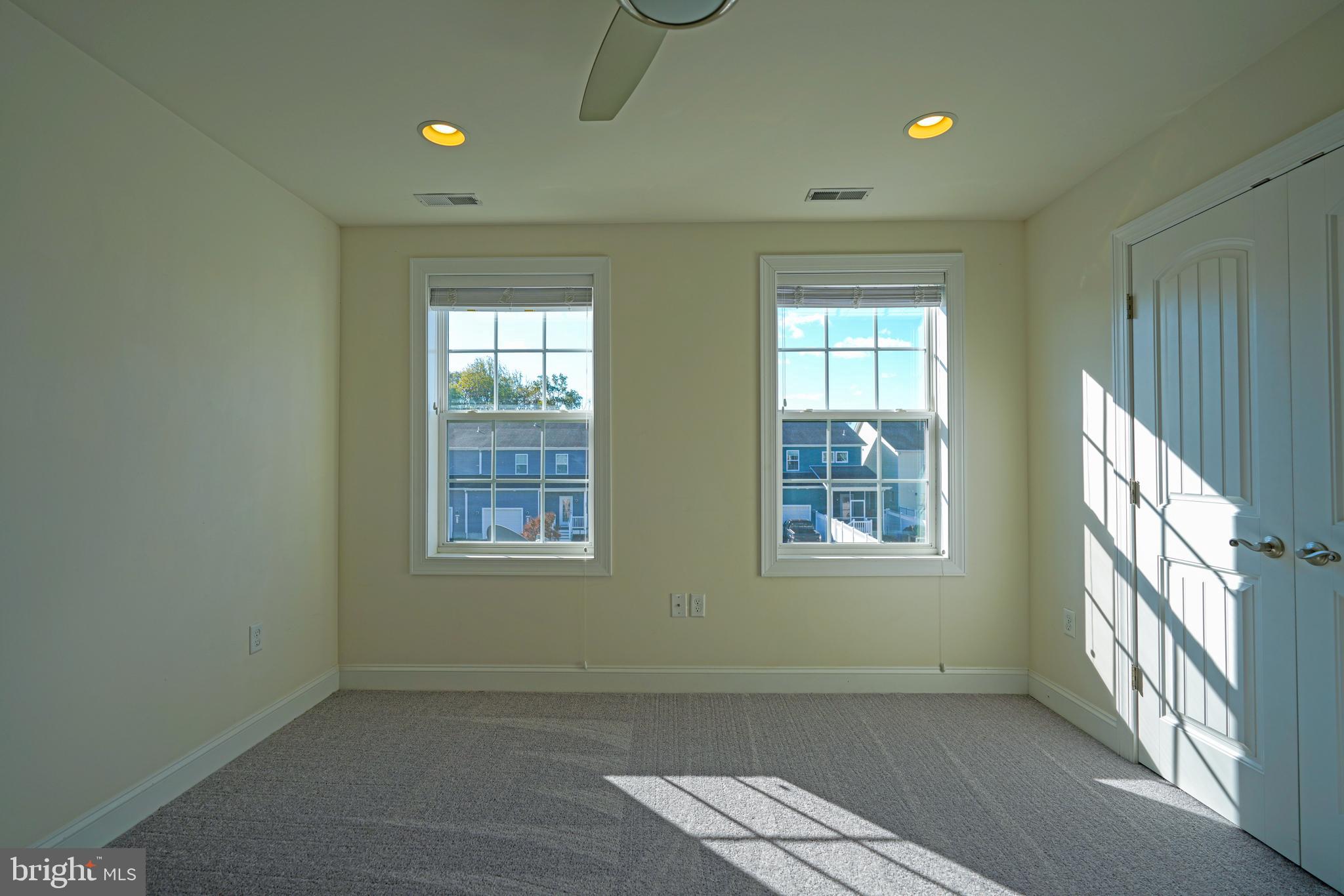 CANNERY VILLAGE - Residential