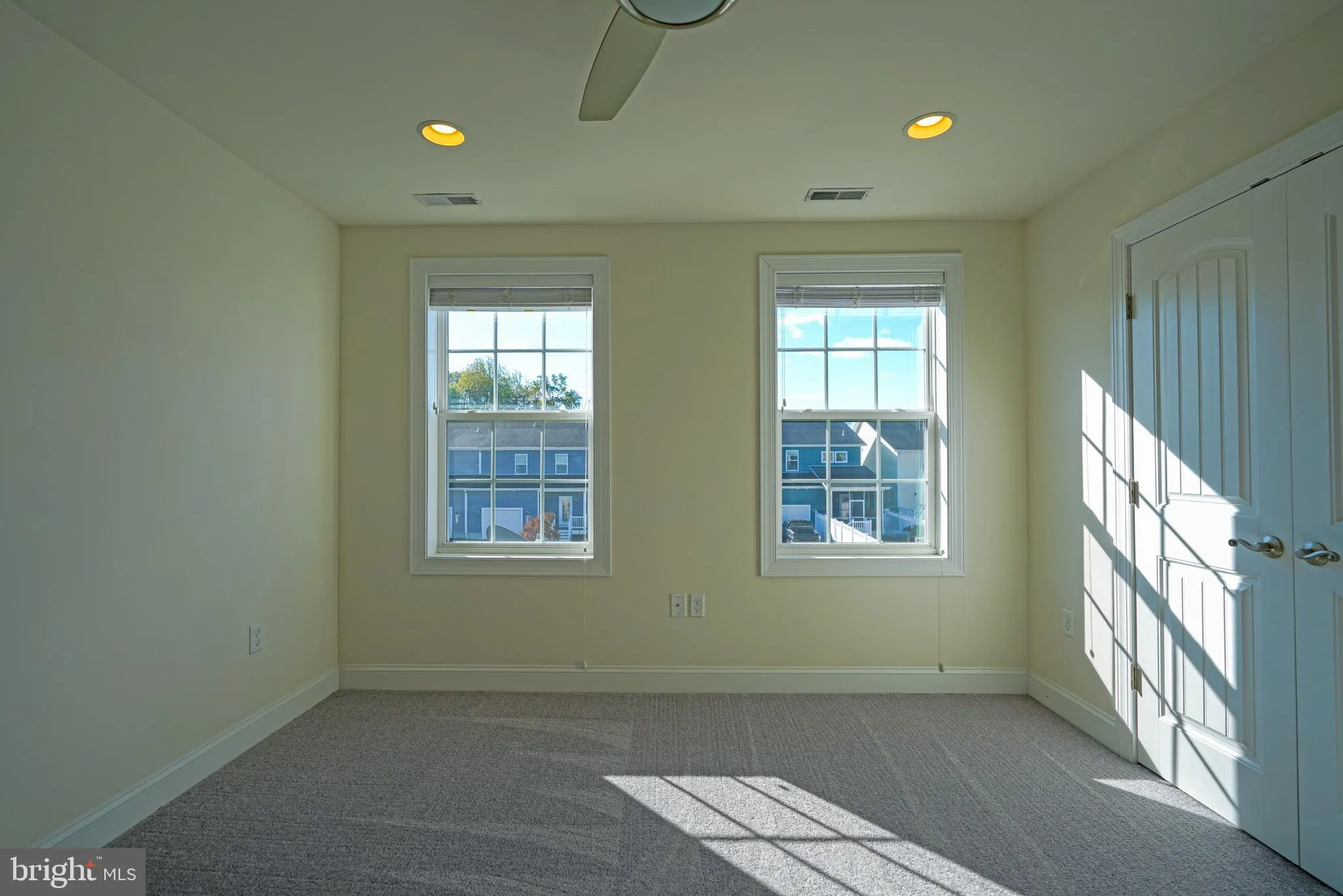 Milton, Delaware 19968, United States, 3 Bedrooms Bedrooms, ,4 BathroomsBathrooms,Residential,Active,238983