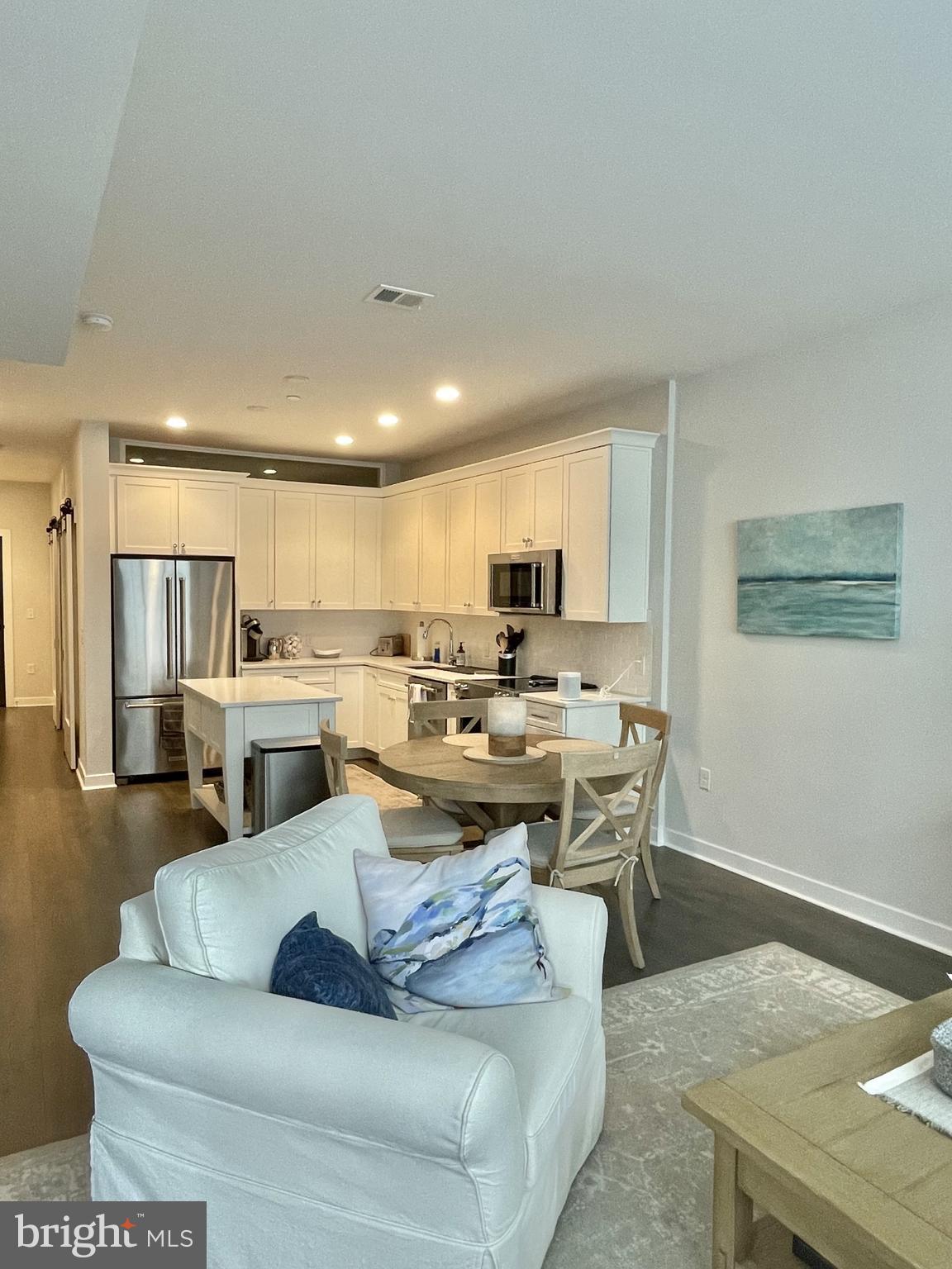 REGULARS - Residential