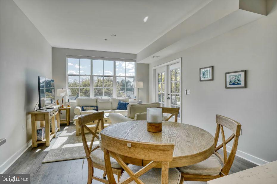 REGULARS - Residential