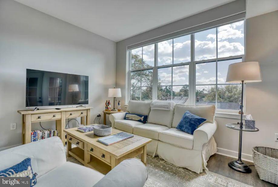 REGULARS - Residential